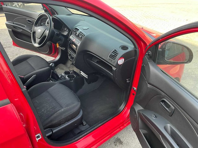 Kia - 2008 - picanto - 1.0 x-tra - personenauto (09-gkb-9) - afbeelding 8 van  23