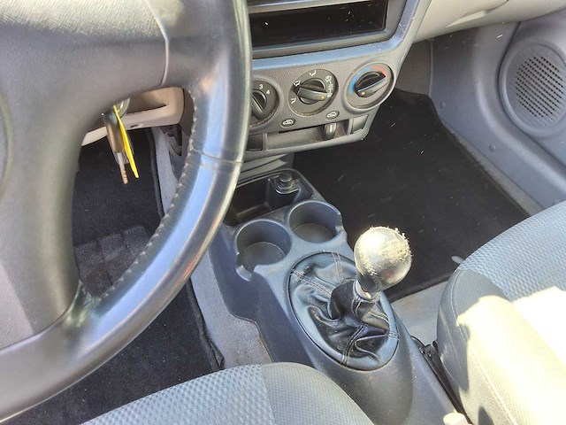 Kia - 2008 - picanto - personenauto - afbeelding 6 van  15