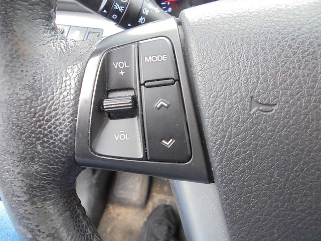 Kia - 2009 - sorento - 2.4 x-clusive -62-jzl-2 - afbeelding 8 van  15