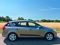 Kia - 2010 - cee'd sporty wagon - 1.6 cvvt x-ecutive - 86-knh-6 - afbeelding 7 van  12