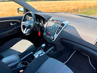Kia - 2010 - cee'd sporty wagon - 1.6 cvvt x-ecutive - 86-knh-6 - afbeelding 12 van  12