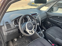 Kia - 2010 - venga - 1.6 cvvt x-tra - personenauto (23-lhr-6) - afbeelding 19 van  20