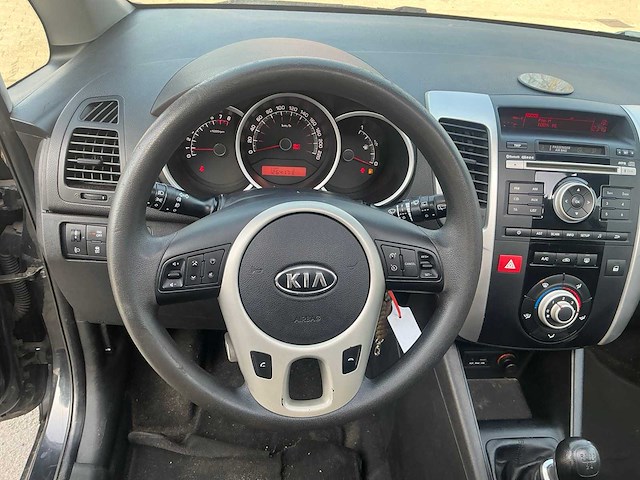 Kia - 2010 - venga - 1.6 cvvt x-tra - personenauto (23-lhr-6) - afbeelding 20 van  20