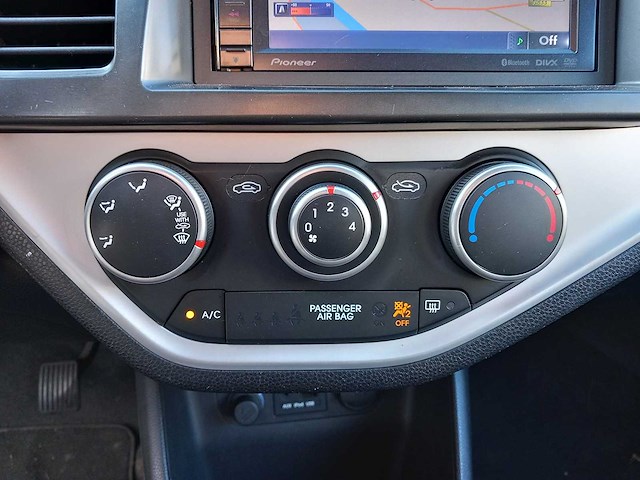 Kia - 2012 - picanto - 1.0 cvvt comfort navigator - personenauto - afbeelding 17 van  17