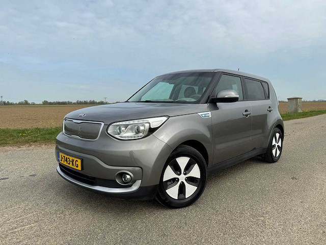 Kia - 2014 - soul - ev exec.line 27 kwh - personenauto - afbeelding 1 van  13