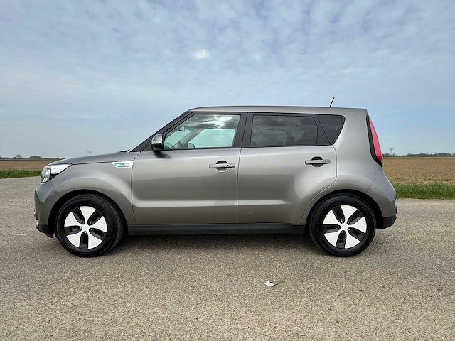Kia - 2014 - soul - ev exec.line 27 kwh - personenauto - afbeelding 6 van  13