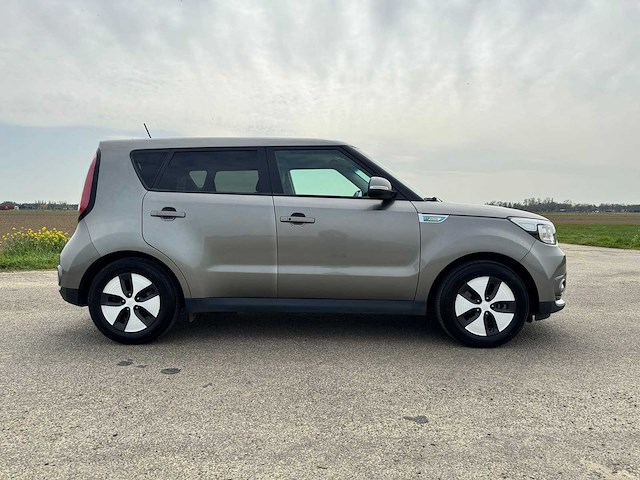 Kia - 2014 - soul - ev exec.line 27 kwh - personenauto - afbeelding 8 van  13