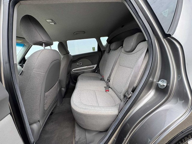 Kia - 2014 - soul - ev exec.line 27 kwh - personenauto - afbeelding 11 van  13