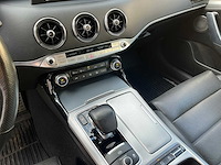 Kia - 2020 - stinger - 3.3 v6 awd t gt - personenauto - afbeelding 4 van  20