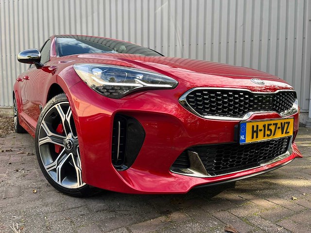 Kia - 2020 - stinger - 3.3 v6 awd t gt - personenauto - afbeelding 14 van  20