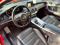 Kia - 2020 - stinger - 3.3 v6 awd t gt - personenauto - afbeelding 15 van  20