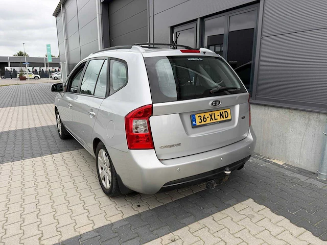 Kia - carens - 2.0 cvvt x-ecutive - personenauto - 2007 - afbeelding 21 van  28