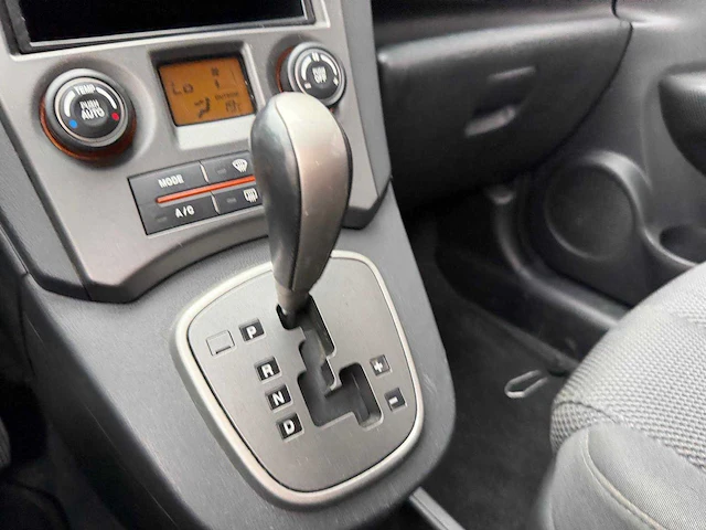 Kia - carens - 2.0 cvvt x-ecutive - personenauto - 2007 - afbeelding 5 van  22