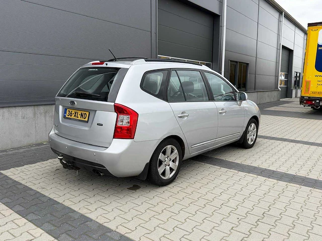 Kia - carens - 2.0 cvvt x-ecutive - personenauto - 2007 - afbeelding 18 van  22