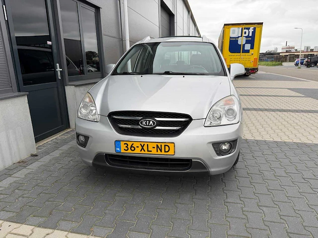 Kia - carens - 2.0 cvvt x-ecutive - personenauto - 2007 - afbeelding 20 van  22