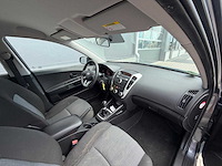 Kia - cee'd - 1.4 cvvt x-tra - personenauto - 2010 - afbeelding 10 van  27
