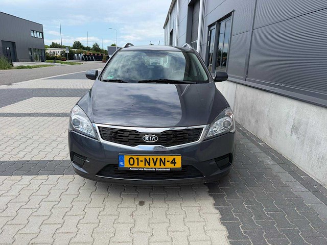 Kia - cee'd - 1.4 cvvt x-tra - personenauto - 2010 - afbeelding 8 van  27