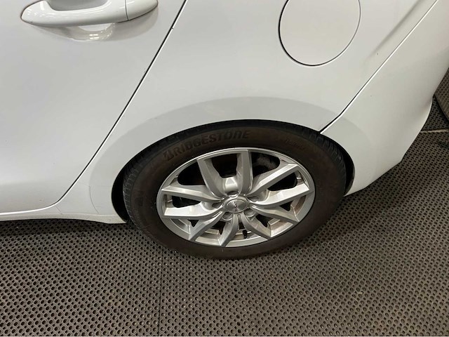 Kia - cee'd - 1.6 crdi comfort pack - personenauto - 2013 - afbeelding 5 van  10
