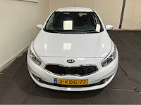 Kia - cee'd - 1.6 crdi comfort pack - personenauto - 2013 - afbeelding 10 van  10