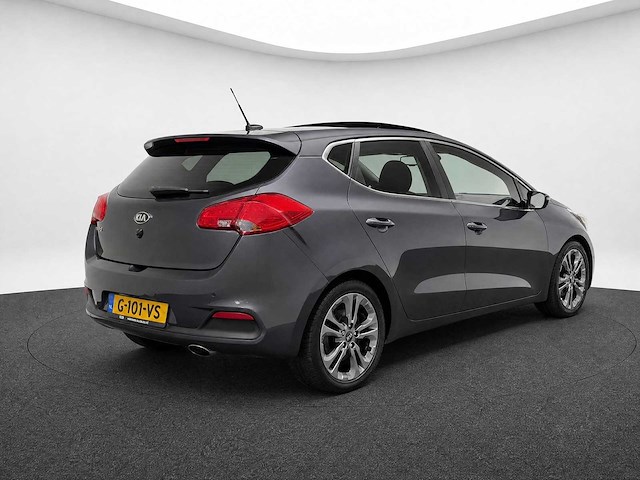 Kia - cee'd - 1.6 gdi plus pack g-101-vs 2012 iaw - afbeelding 8 van  15