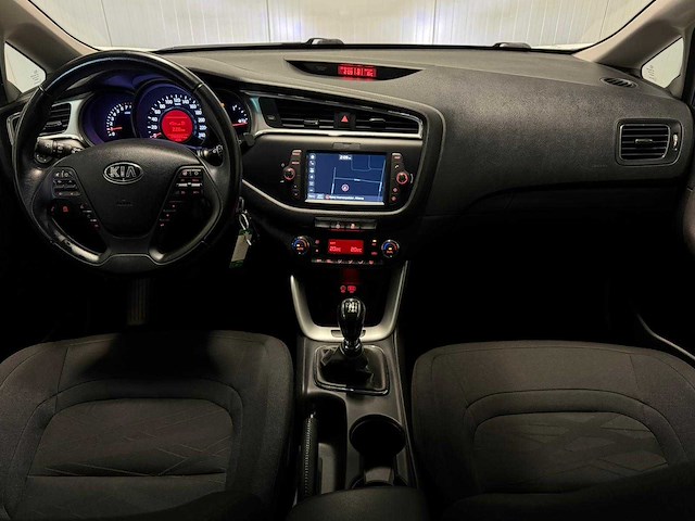 Kia - cee'd sportswagon - 1.0 t-gdi design ed. - car - 2018|sl-826-l|iaw - afbeelding 1 van  7
