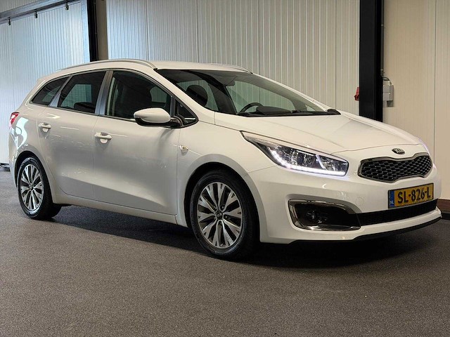 Kia - cee'd sportswagon - 1.0 t-gdi design ed. - car - 2018|sl-826-l|iaw - afbeelding 2 van  7