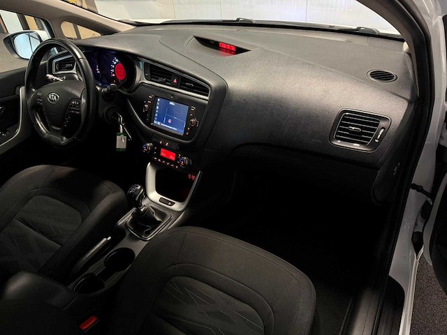 Kia - cee'd sportswagon - 1.0 t-gdi design ed. - car - 2018|sl-826-l|iaw - afbeelding 7 van  22