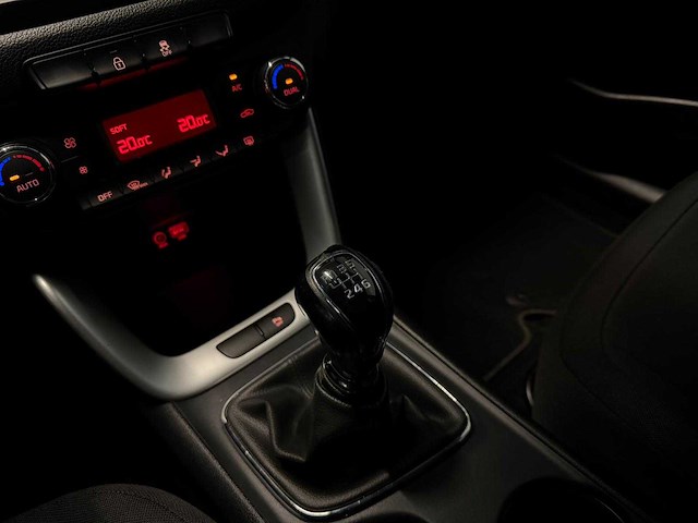 Kia - cee'd sportswagon - 1.0 t-gdi design ed. - car - 2018|sl-826-l|iaw - afbeelding 19 van  22