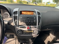 Kia - cee'd sporty wagon - 1.6 business ed. - car - 2007 - afbeelding 6 van  61