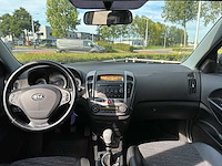 Kia - cee'd sporty wagon - 1.6 business ed. - car - 2007 - afbeelding 10 van  61