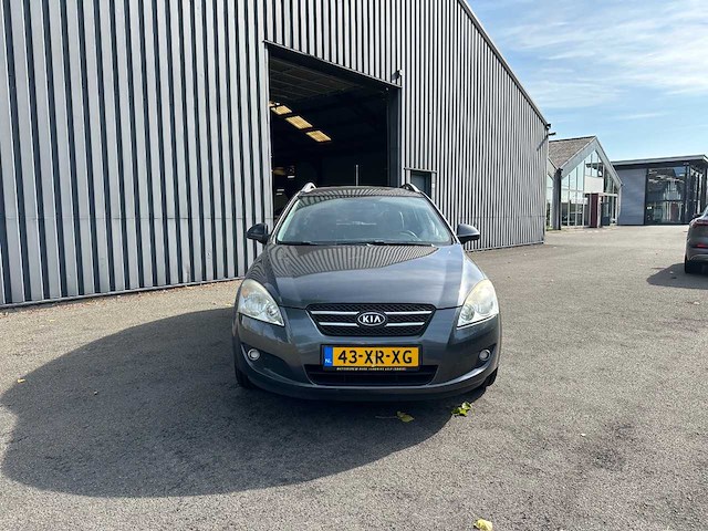 Kia - cee'd sporty wagon - 1.6 business ed. - car - 2007 - afbeelding 23 van  61