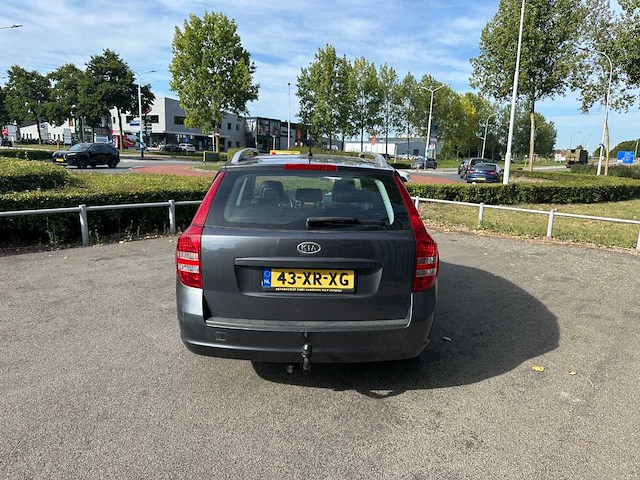 Kia - cee'd sporty wagon - 1.6 business ed. - car - 2007 - afbeelding 45 van  61