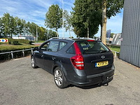 Kia - cee'd sporty wagon - 1.6 business ed. - car - 2007 - afbeelding 56 van  61