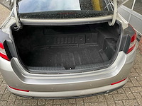 Kia - optima - 2.0 cvvt hyb.superp. - personenauto - 2014 - afbeelding 13 van  29