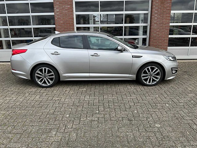 Kia - optima - 2.0 cvvt hyb.superp. - personenauto - 2014 - afbeelding 23 van  29
