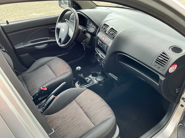 Kia - picanto - 1.0 seven - personenauto - 2010 - afbeelding 6 van  21