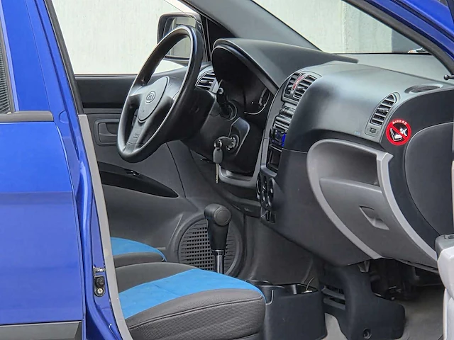 Kia - picanto - 1.1 lxe - automaat - 2005 - 17-rt-tj - personenauto - afbeelding 14 van  23