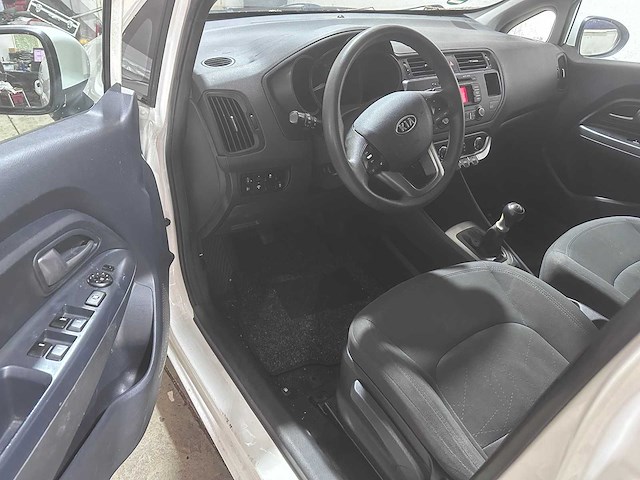 Kia - rio - 1.2 cvvt plus pack - 03-xpk-5- 2012 - afbeelding 7 van  19