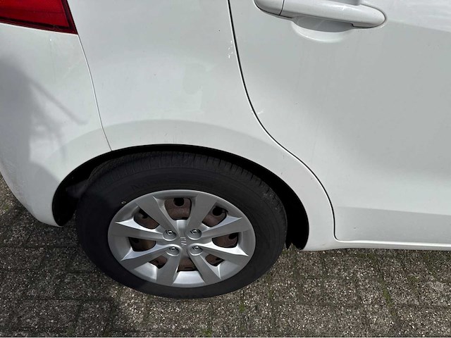 Kia - rio - 1.2 cvvt super pack - personenauto- 2013 - afbeelding 15 van  24