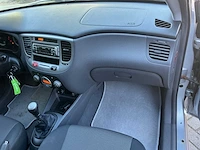 Kia - rio - 1.6 cvvt x-ecutive - 29-sh-xr - afbeelding 21 van  22