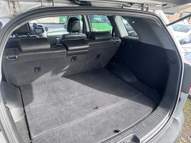 Kia - sorento - 2.4 x-clusive - 35-klx-8- 2010 - afbeelding 7 van  18