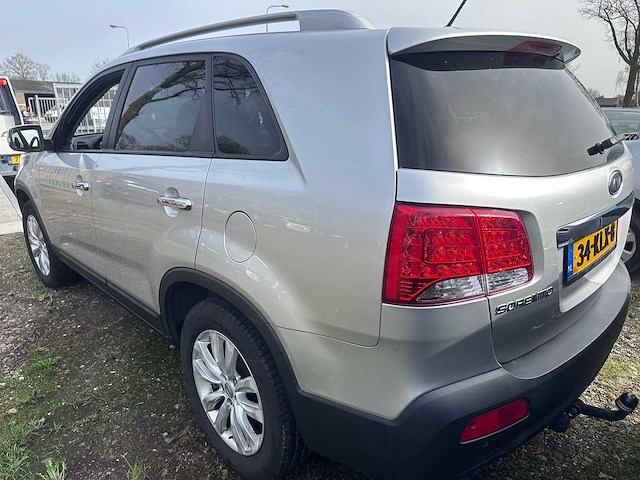 Kia - sorento - 2.4 x-clusive - 35-klx-8- 2010 - afbeelding 11 van  18