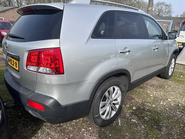 Kia - sorento - 2.4 x-clusive - 35-klx-8- 2010 - afbeelding 13 van  18