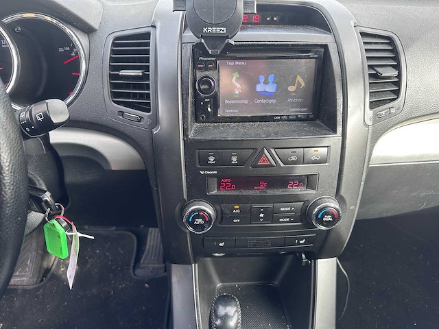 Kia - sorento - 2.4 x-clusive - 35-klx-8- 2010 - afbeelding 18 van  18