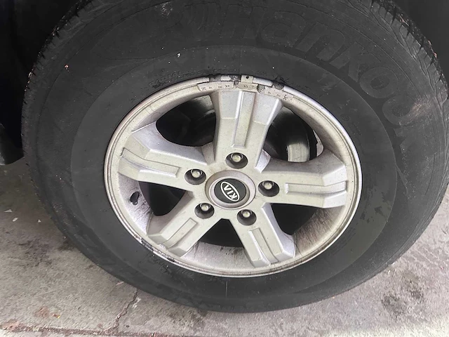 Kia - sorento - 3.5 v6 automaat adventure - 71-rk-gd- 2005 - afbeelding 9 van  18