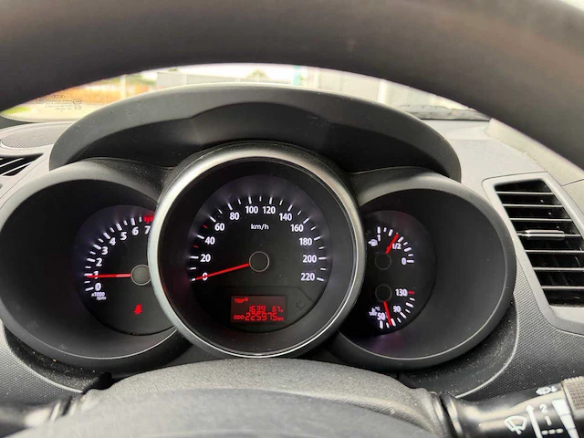 Kia - soul - 1.6 rhythm - personenauto - 2013 - afbeelding 4 van  29