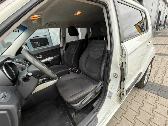 Kia - soul - 1.6 rhythm - personenauto - 2013 - afbeelding 5 van  29