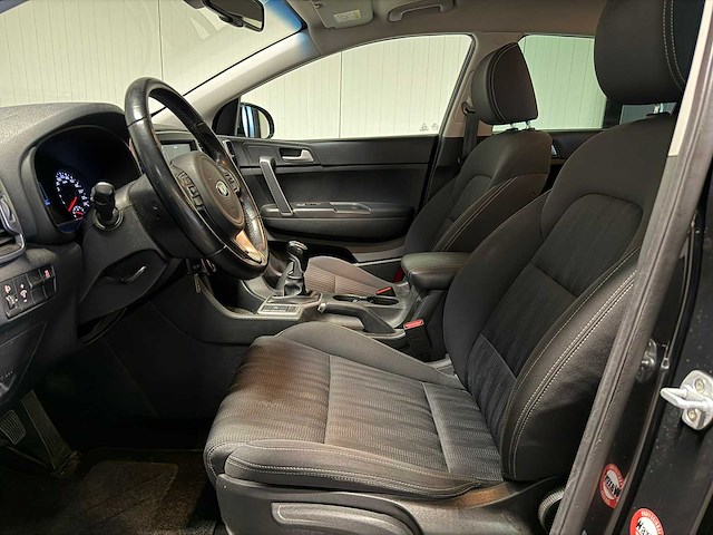 Kia - sportage - 1.6 gdi black ed. - n-056-rj- 2017 iaw - afbeelding 6 van  23