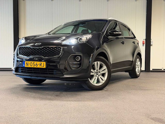 Kia - sportage - 1.6 gdi black ed. - n-056-rj- 2017 iaw - afbeelding 1 van  23