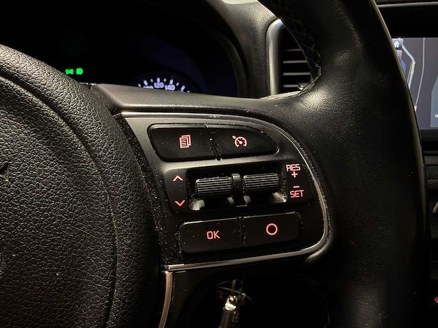 Kia - sportage - 1.6 gdi black ed. - n-056-rj- 2017 iaw - afbeelding 19 van  23
